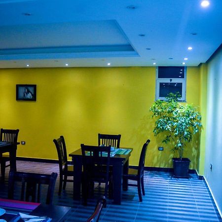 Melodie Hotel Αντίς Αμπέμπα Εξωτερικό φωτογραφία