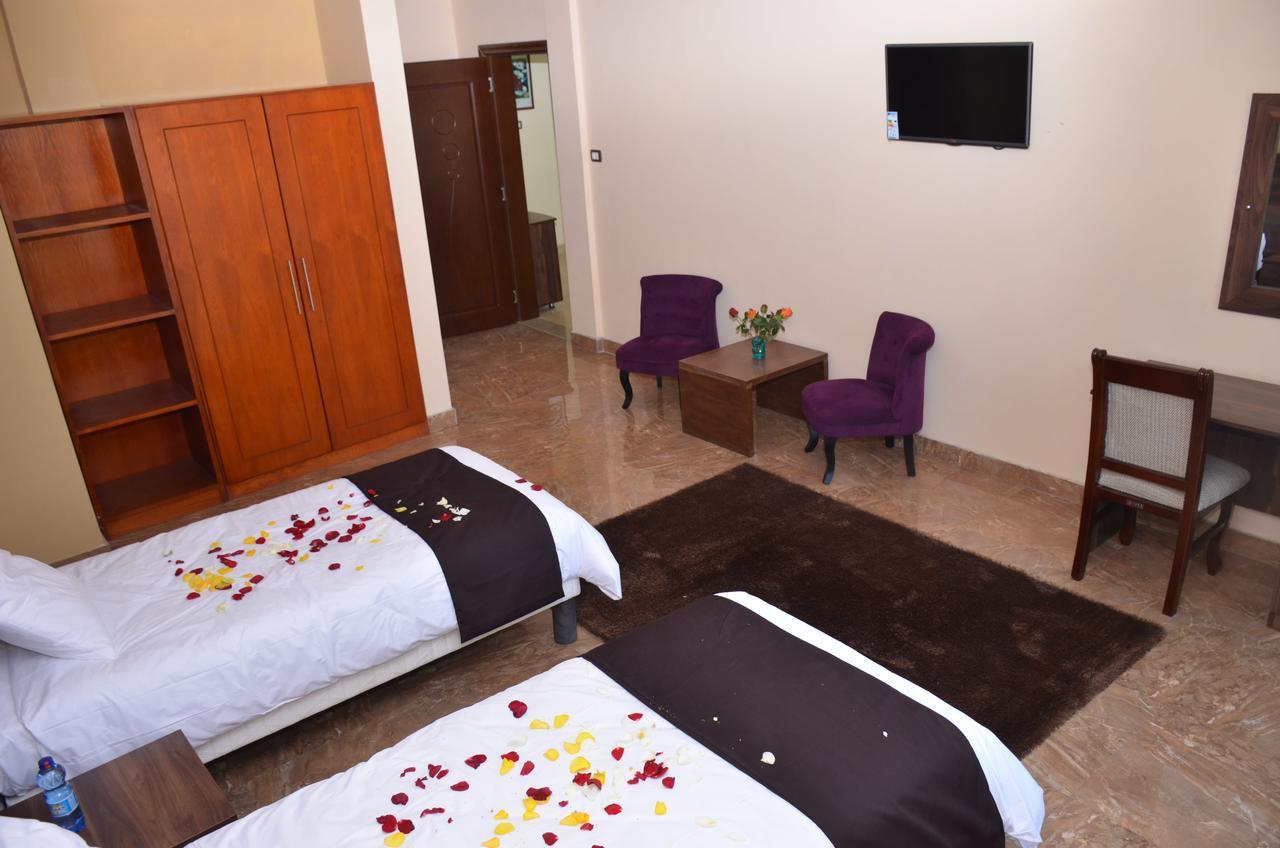 Melodie Hotel Αντίς Αμπέμπα Εξωτερικό φωτογραφία