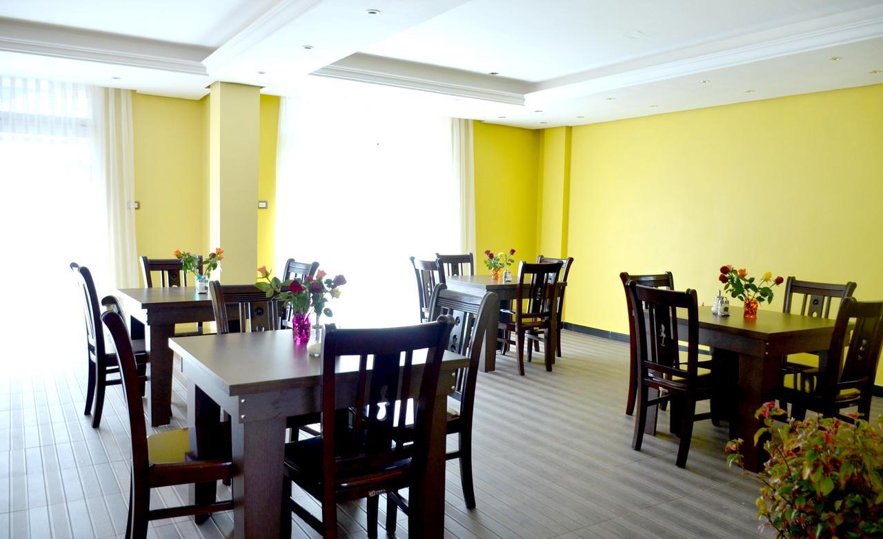 Melodie Hotel Αντίς Αμπέμπα Εξωτερικό φωτογραφία