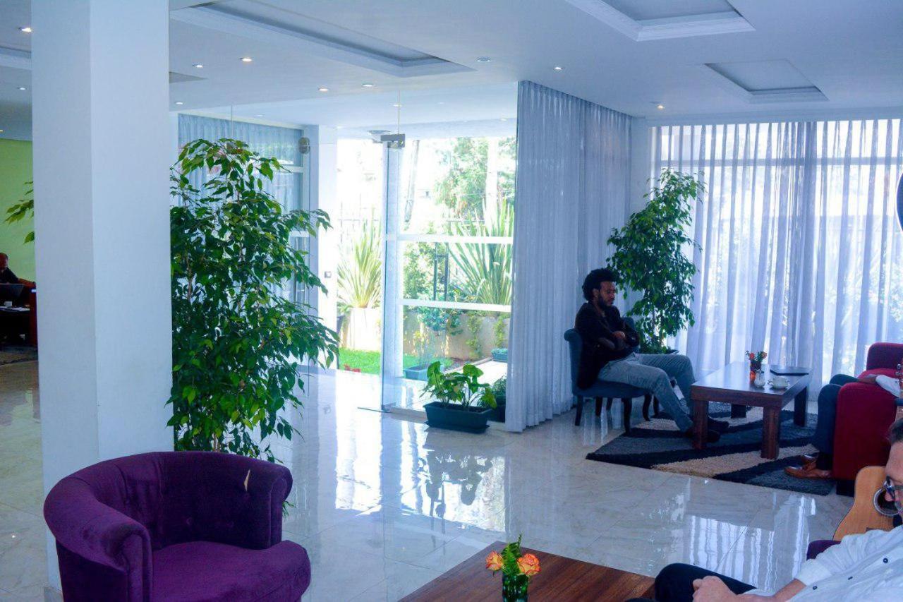 Melodie Hotel Αντίς Αμπέμπα Εξωτερικό φωτογραφία