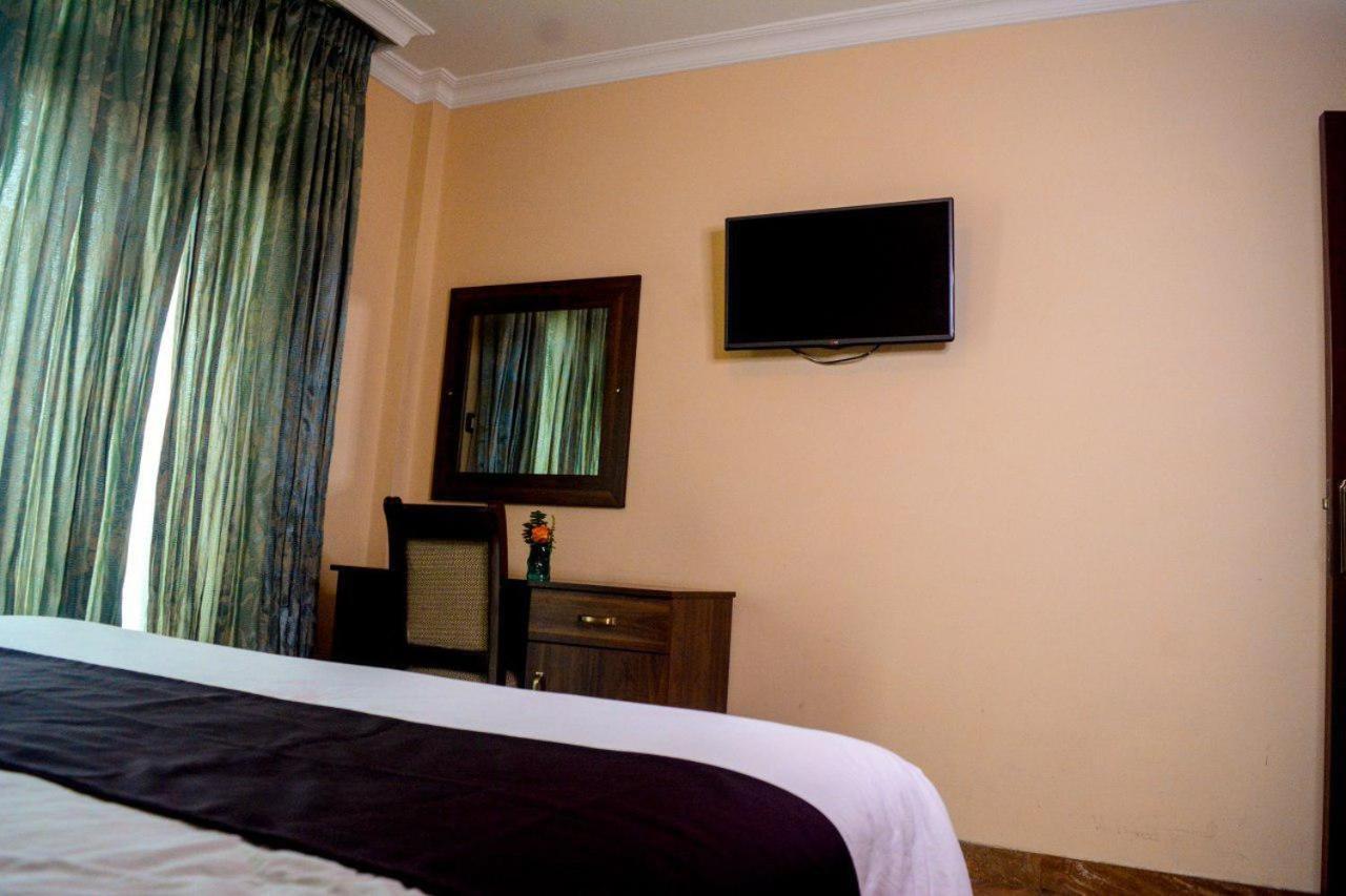 Melodie Hotel Αντίς Αμπέμπα Εξωτερικό φωτογραφία