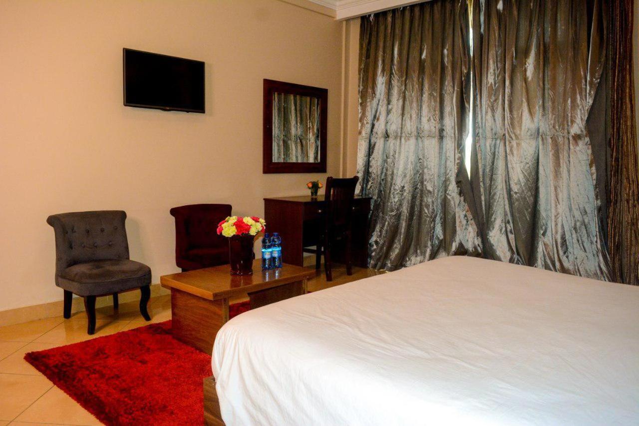 Melodie Hotel Αντίς Αμπέμπα Εξωτερικό φωτογραφία